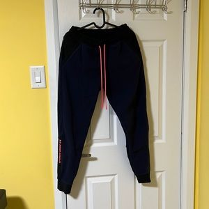 Under Armour Rush Fleece Pants